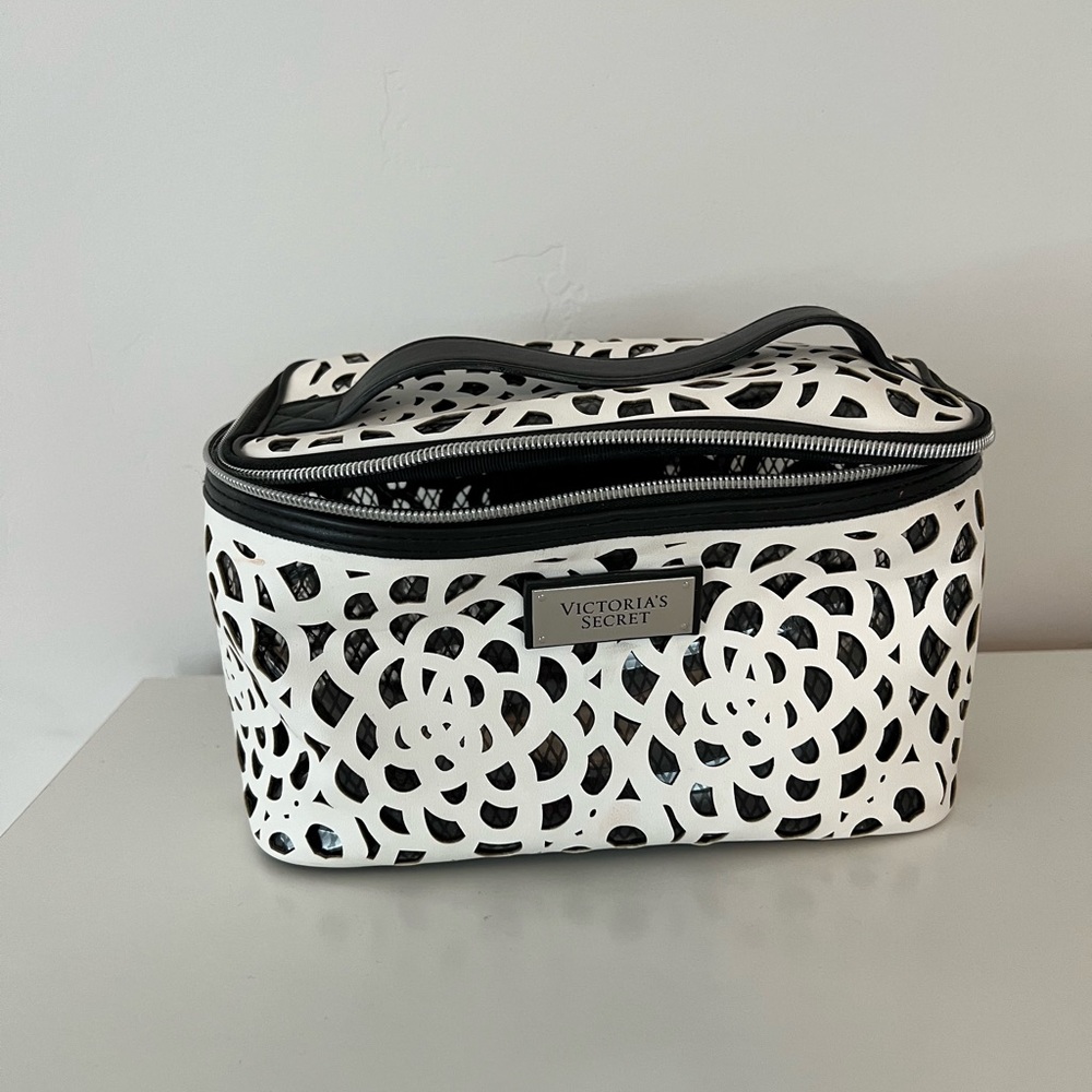 Victoria’s Secret makeup bag